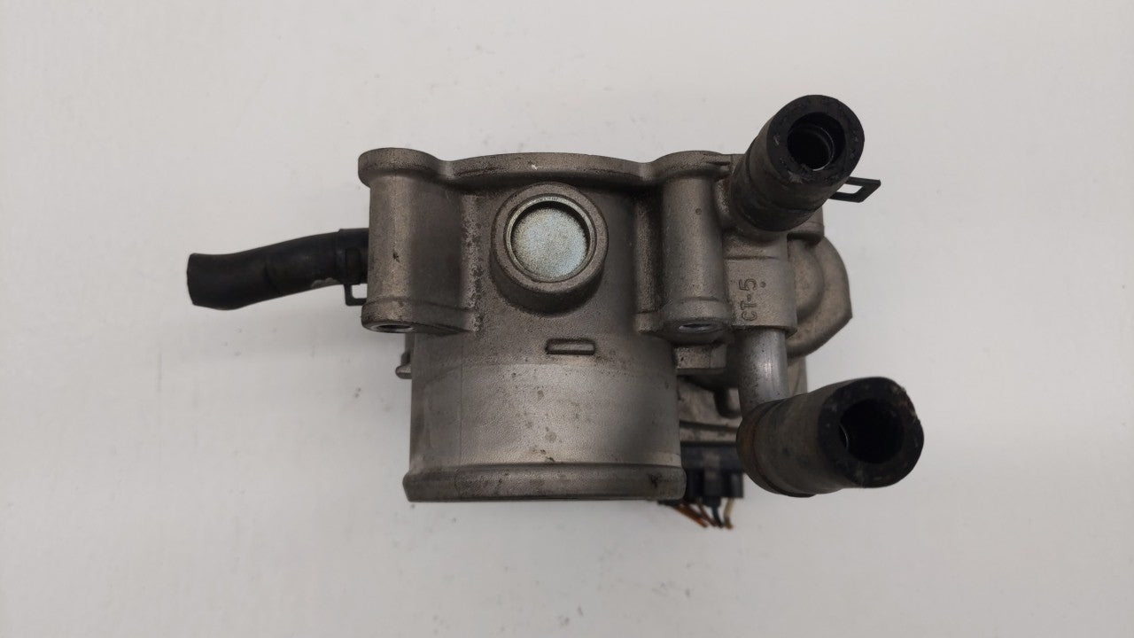 2012-2019 Kia Soul Throttle Body P/N:5302-1S02 35100-2B300 Fits Fits 2012 2013 2014 2015 2016 2017 2018 2019 OEM Used Auto P