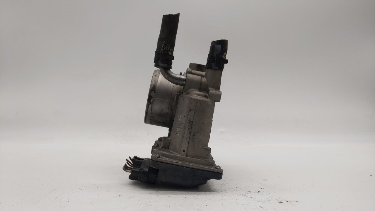 2012-2019 Kia Soul Throttle Body P/N:5302-1S02 35100-2B300 Fits Fits 2012 2013 2014 2015 2016 2017 2018 2019 OEM Used Auto P