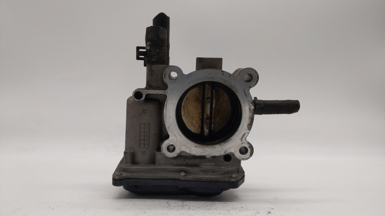 2012-2019 Kia Soul Throttle Body P/N:5302-1S02 35100-2B300 Fits Fits 2012 2013 2014 2015 2016 2017 2018 2019 OEM Used Auto P