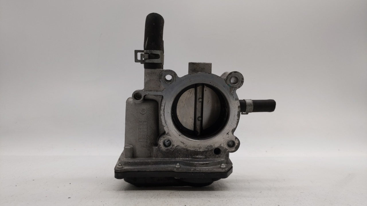 2012-2019 Kia Soul Throttle Body P/N:5302-1S02 35100-2B300 Fits Fits 2012 2013 2014 2015 2016 2017 2018 2019 OEM Used Auto P