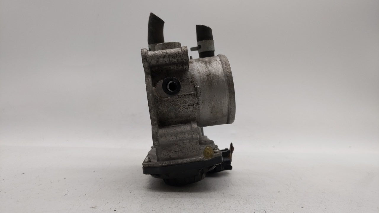 2012-2019 Kia Soul Throttle Body P/N:5302-1S02 35100-2B300 Fits Fits 2012 2013 2014 2015 2016 2017 2018 2019 OEM Used Auto P