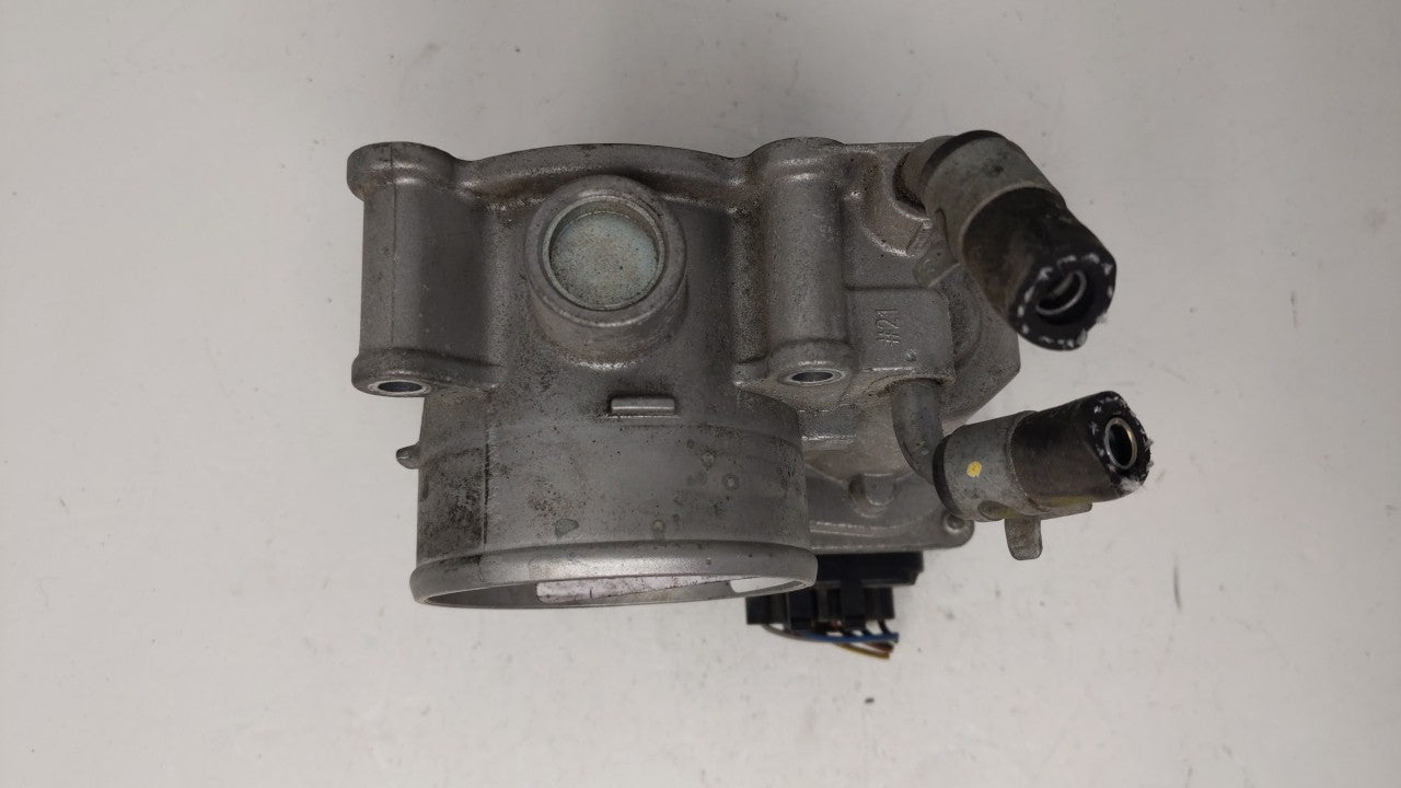 2014-2019 Kia Soul Throttle Body P/N:35100-2E000 Fits Fits 2011 2012 2013 2014 2015 2016 2017 2018 2019 OEM Used Auto Parts 