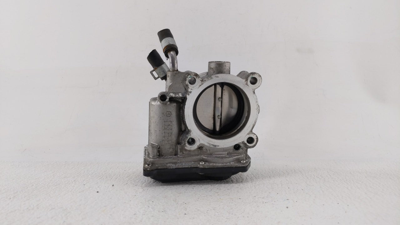 2014-2019 Kia Soul Throttle Body P/N:35100-2E000 Fits Fits 2011 2012 2013 2014 2015 2016 2017 2018 2019 OEM Used Auto Parts 