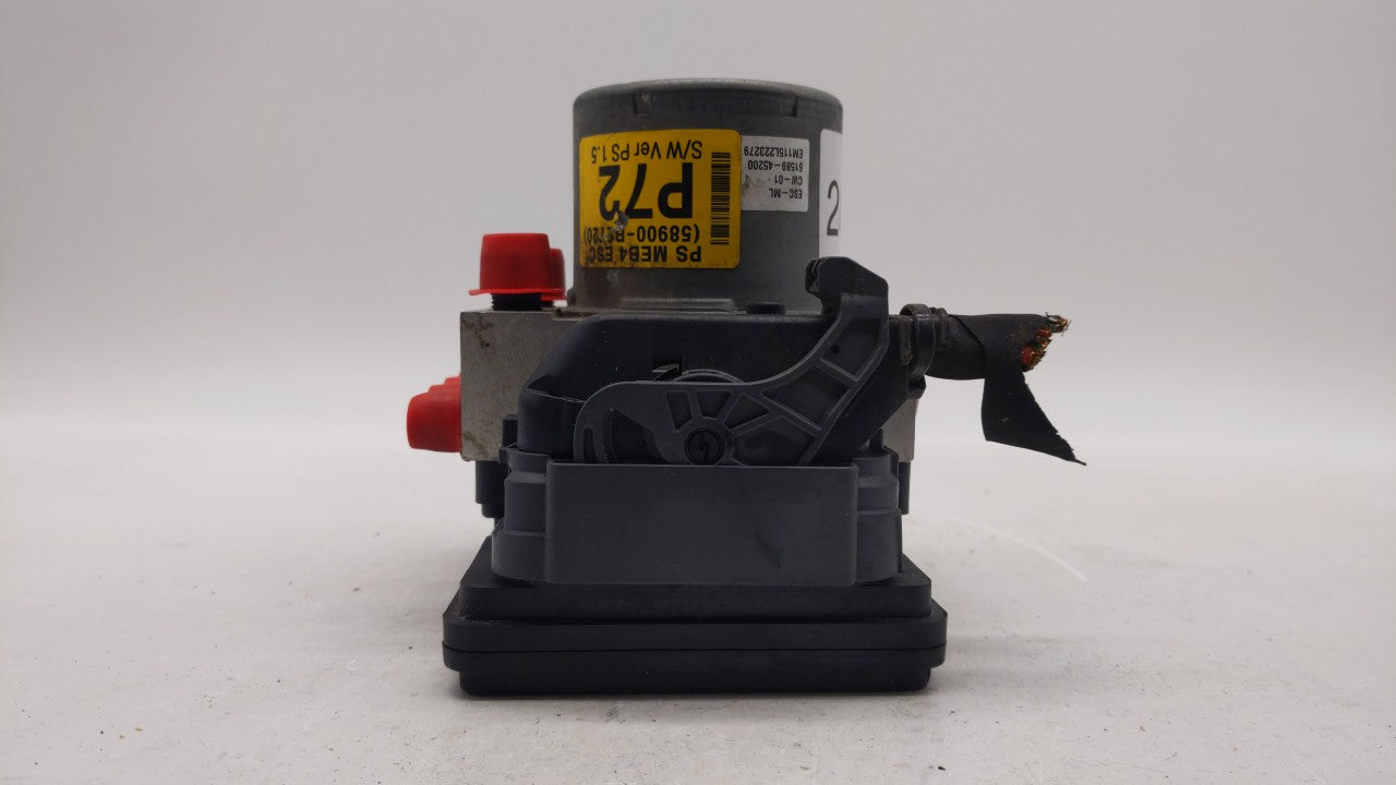2016 Kia Soul ABS Pump Control Module Replacement P/N:58900-B2720 58920-B2720 Fits OEM Used Auto Parts - Oemusedautoparts1.c