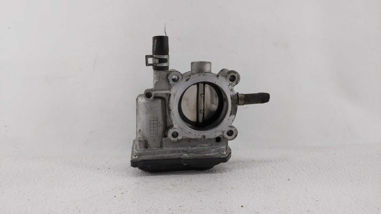 2012-2019 Kia Soul Throttle Body P/N:35100-2B310 5302-1S02, 35100-2B300 Fits Fits 2012 2013 2014 2015 2016 2017 2018 2019 OE