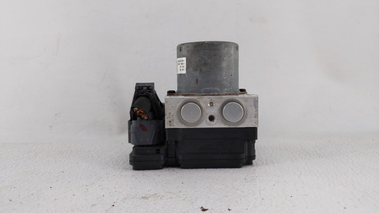 2016 Kia Soul ABS Pump Control Module Replacement P/N:58900-B2720 58920-B2720 Fits OEM Used Auto Parts - Oemusedautoparts1.c