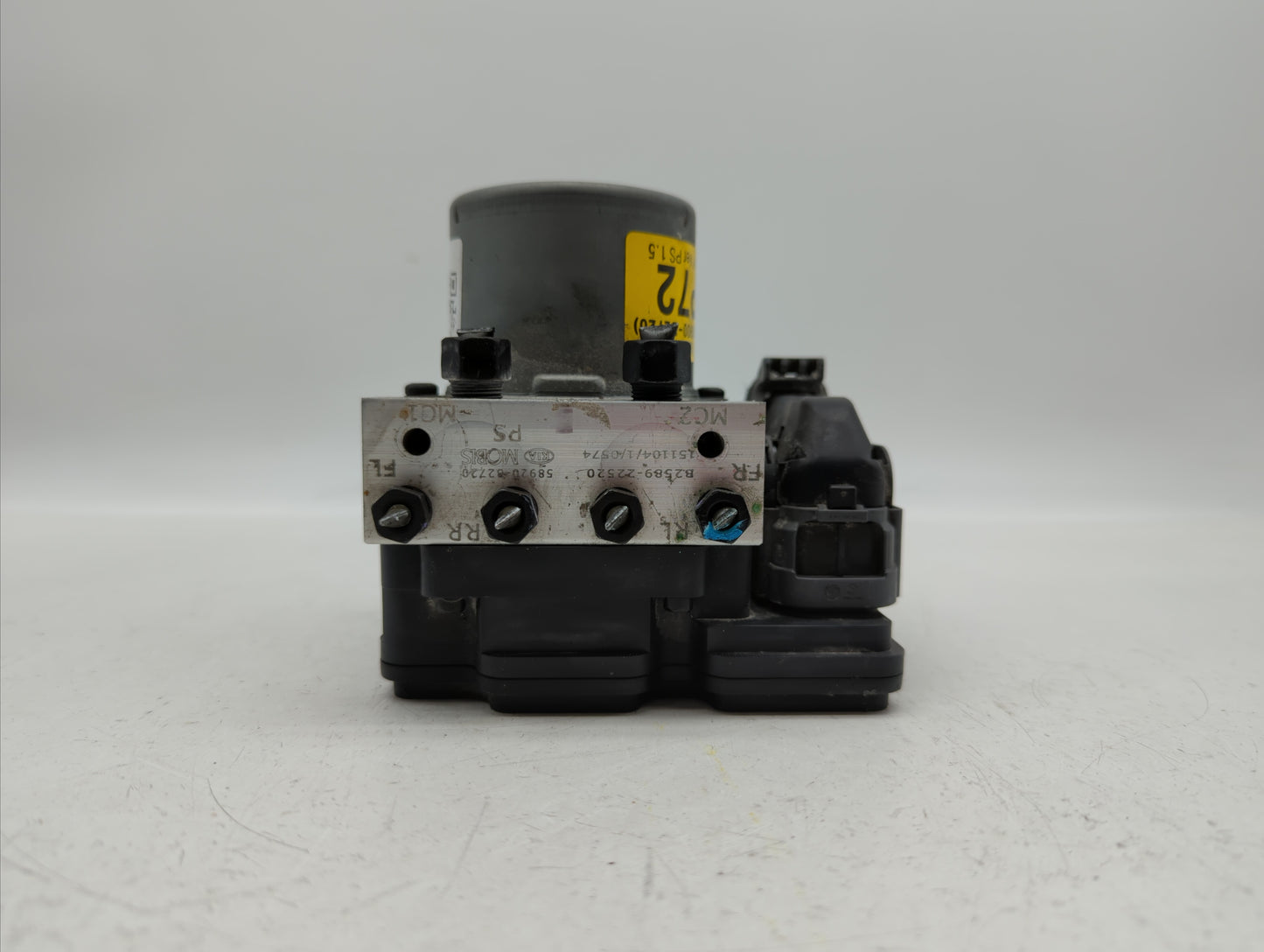 2016 Kia Soul ABS Pump Control Module Replacement P/N:58900-B2720 58920-B2720 Fits OEM Used Auto Parts - Oemusedautoparts1.c