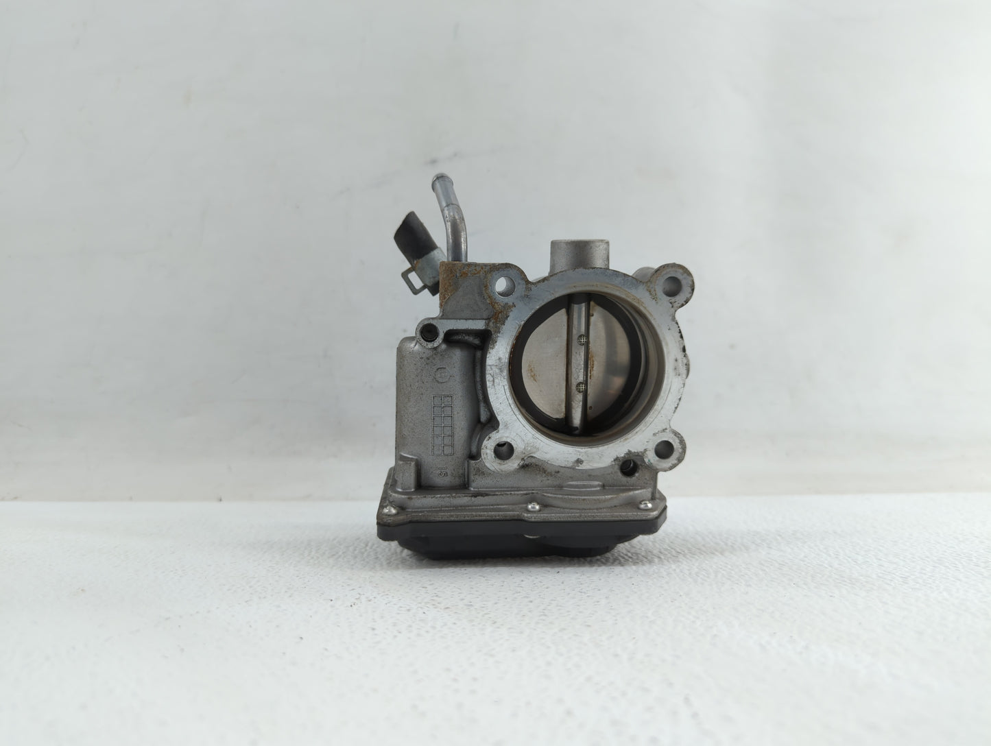 2014-2019 Kia Soul Throttle Body P/N:35100-2E710 35100-2E000 Fits Fits 2011 2012 2013 2014 2015 2016 2017 2018 2019 OEM Used