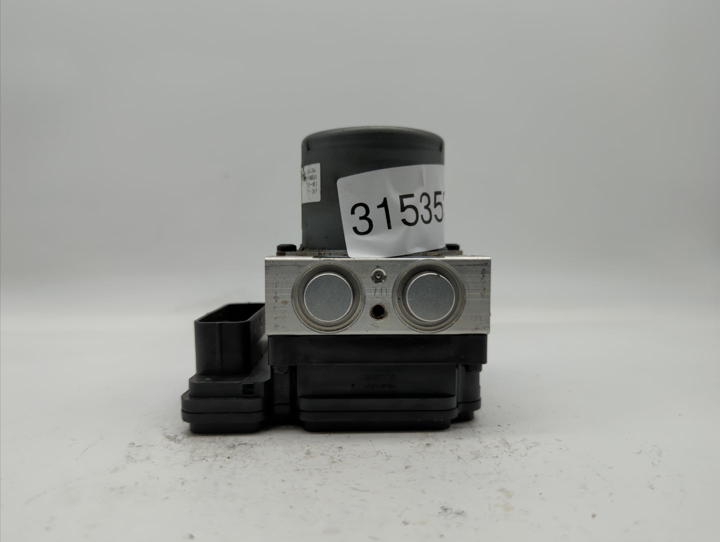2016 Kia Soul ABS Pump Control Module Replacement P/N:58900-B2720 58920-B2720 Fits OEM Used Auto Parts - Oemusedautoparts1.c