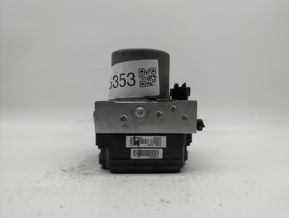2016 Kia Soul Anti-Lock Brake ABS Pump Module Actuator OEM P/N:58900-B2720 58920-B2720 Fits OEM Used Auto Parts - Oemusedaut