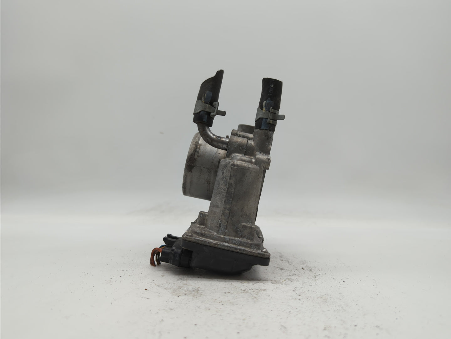 2012-2019 Kia Soul Throttle Body P/N:35100-2B310 5302-1S02, 35100-2B300 Fits Fits 2012 2013 2014 2015 2016 2017 2018 2019 OE