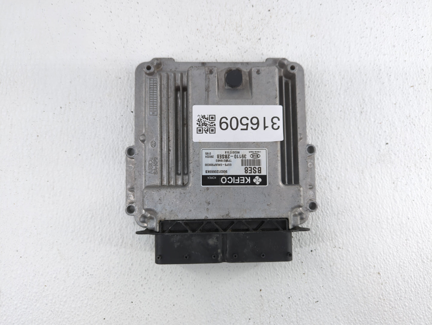 2016 Kia Soul PCM Engine Control Computer ECU ECM PCU OEM P/N:39110-2BSG3 39110-2BSE8 Fits OEM Used Auto Parts - Oemusedauto