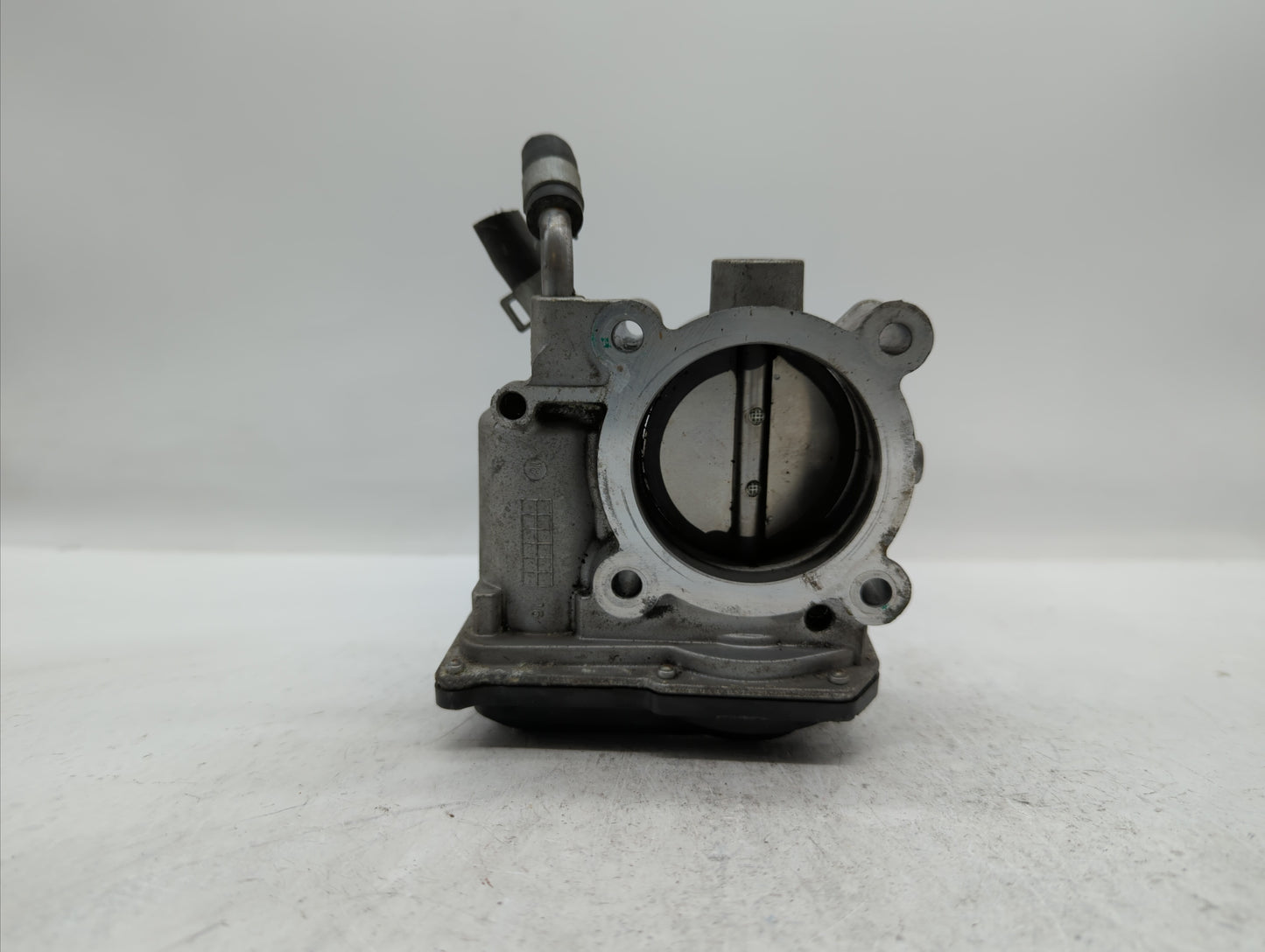 2014-2019 Kia Soul Throttle Body P/N:35100-2E710 35100-2E000 Fits Fits 2011 2012 2013 2014 2015 2016 2017 2018 2019 OEM Used