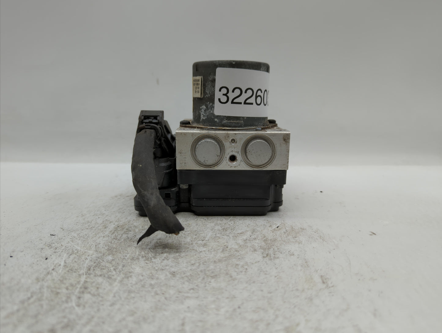 2016 Kia Soul ABS Pump Control Module Replacement P/N:58900-B2720 58920-B2720 Fits OEM Used Auto Parts - Oemusedautoparts1.c