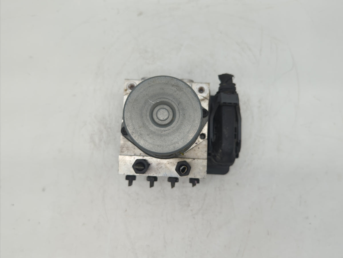 2016 Kia Soul Anti-Lock Brake ABS Pump Module Actuator OEM P/N:58900-B2720 58920-B2720 Fits OEM Used Auto Parts - Oemusedaut