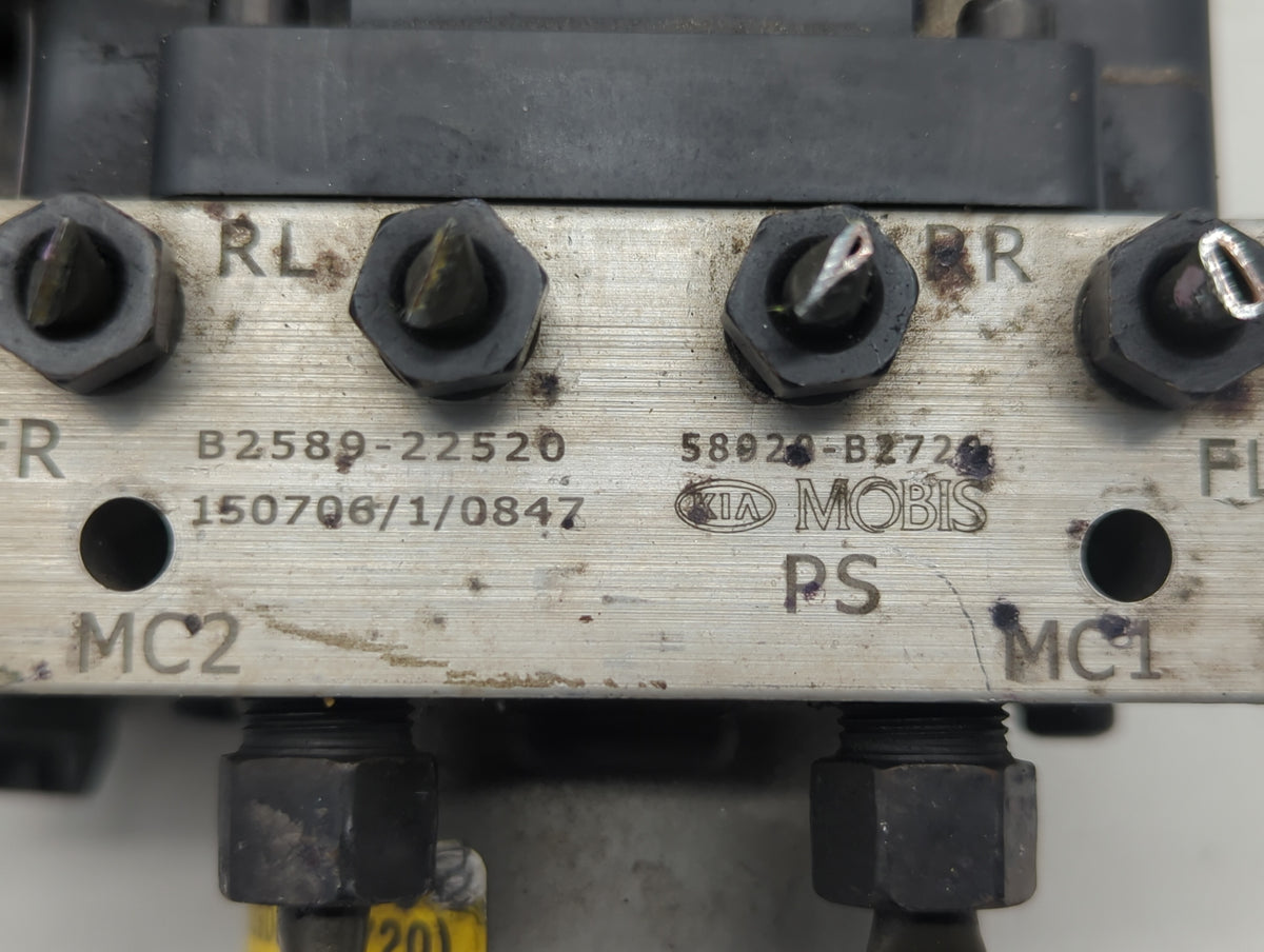 2016 Kia Soul Anti-Lock Brake ABS Pump Module Actuator OEM P/N:58900-B2720 58920-B2720 Fits OEM Used Auto Parts - Oemusedaut