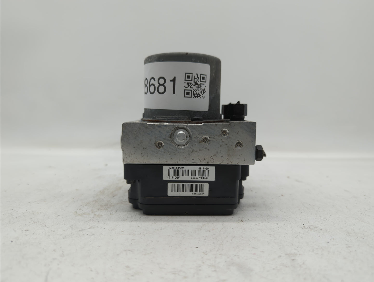 2016 Kia Soul ABS Pump Control Module Replacement P/N:58900-B2720 58920-B2720 Fits OEM Used Auto Parts - Oemusedautoparts1.c
