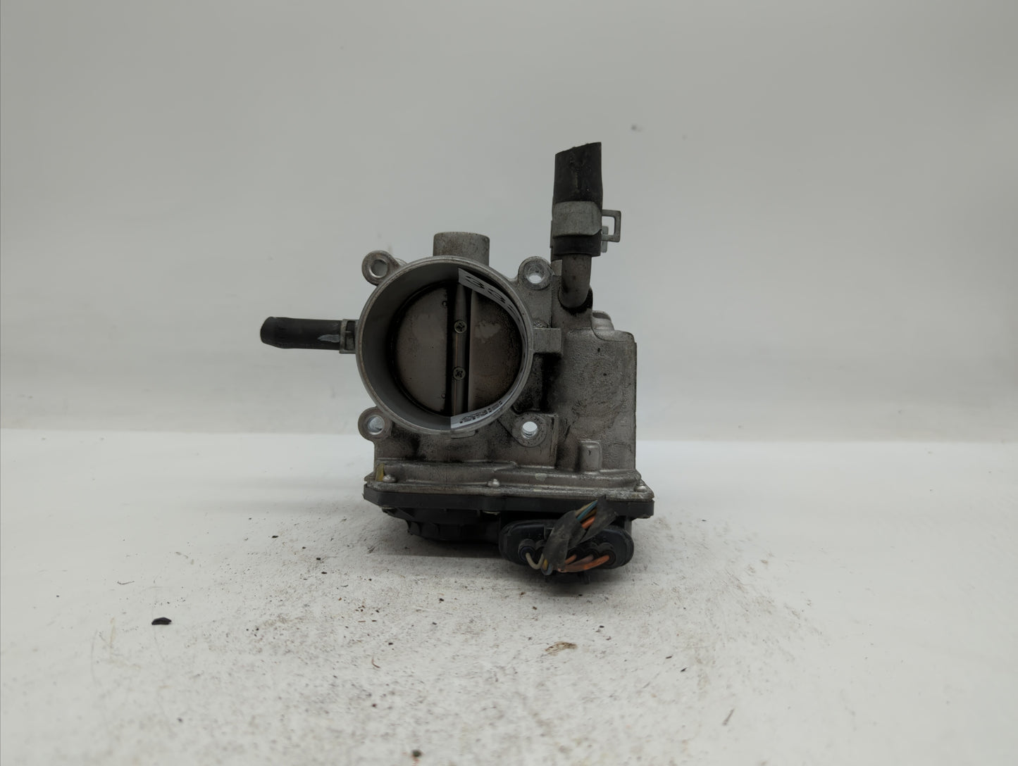 2012-2019 Kia Soul Throttle Body P/N:35100-2B310 5302-1S02, 35100-2B300 Fits Fits 2012 2013 2014 2015 2016 2017 2018 2019 OE