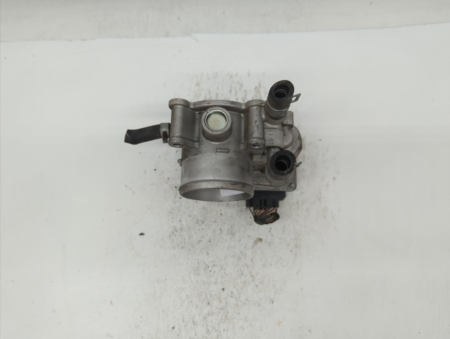 2012-2019 Kia Soul Throttle Body P/N:35100-2B310 5302-1S02, 35100-2B300 Fits Fits 2012 2013 2014 2015 2016 2017 2018 2019 OE