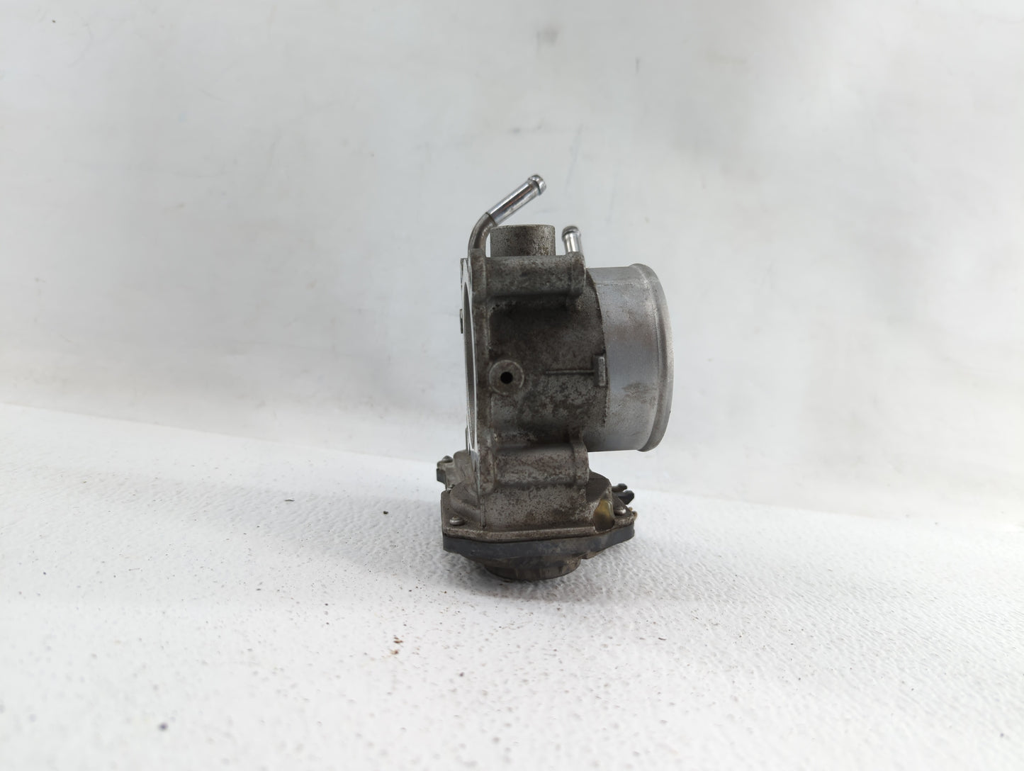 2014-2019 Kia Soul Throttle Body P/N:35100-2E000 1302150124, 35100-2E710 Fits Fits 2011 2012 2013 2014 2015 2016 2017 2018 2