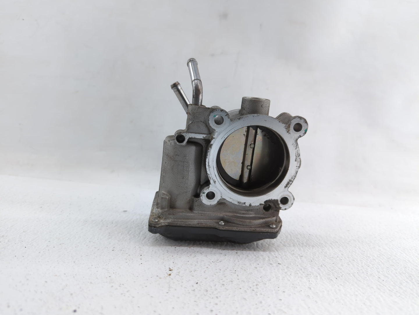 2014-2019 Kia Soul Throttle Body P/N:35100-2E000 1302150124, 35100-2E710 Fits Fits 2011 2012 2013 2014 2015 2016 2017 2018 2
