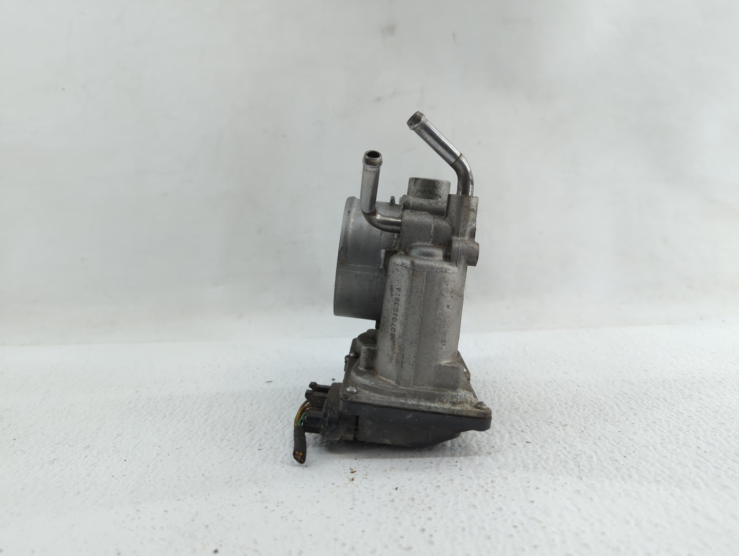 2014-2019 Kia Soul Throttle Body P/N:35100-2E000 1302150124, 35100-2E710 Fits Fits 2011 2012 2013 2014 2015 2016 2017 2018 2