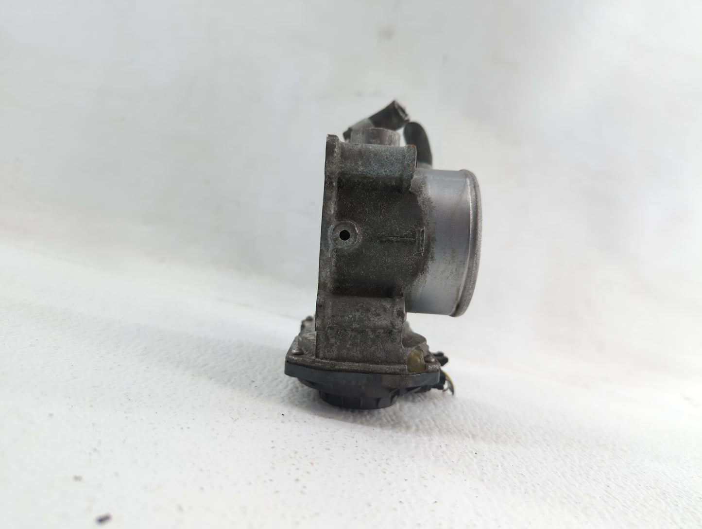 2014-2019 Kia Soul Throttle Body P/N:35100-2E000 1302150124, 35100-2E710 Fits Fits 2011 2012 2013 2014 2015 2016 2017 2018 2