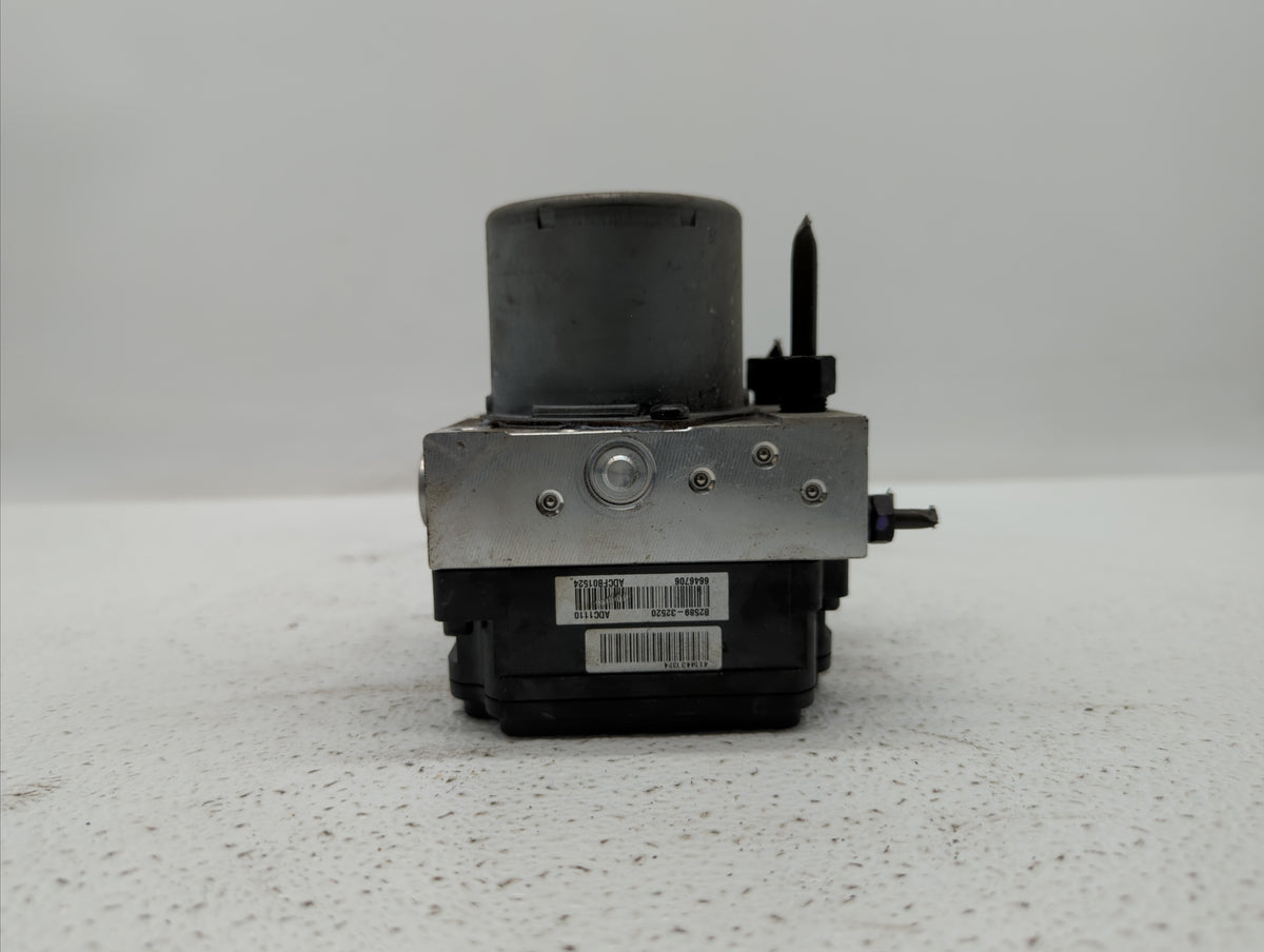 2016 Kia Soul Anti-Lock Brake ABS Pump Module Actuator OEM P/N:58900-B2720 58920-B2720 Fits OEM Used Auto Parts - Oemusedaut