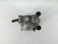 2012-2019 Kia Soul Throttle Body P/N:35100-2B300 Fits Fits 2012 2013 2014 2015 2016 2017 2018 2019 OEM Used Auto Parts - Oem