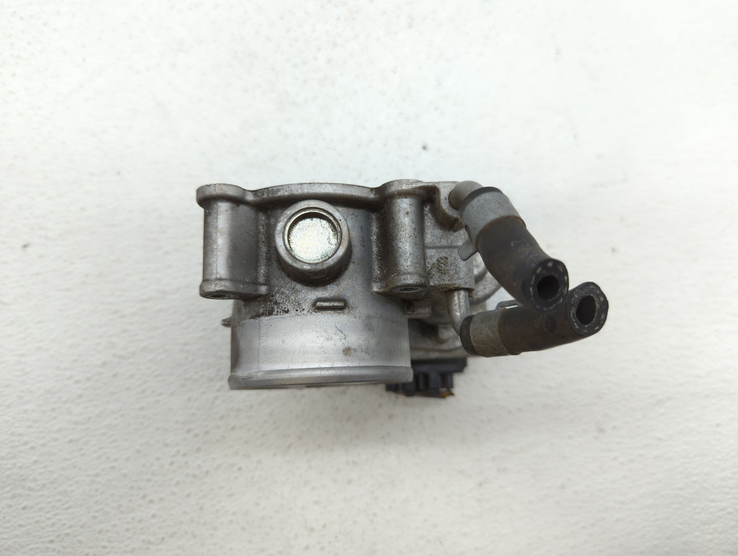 2014-2019 Kia Soul Throttle Body P/N:35100-2E000 1302150124, 35100-2E710 Fits Fits 2011 2012 2013 2014 2015 2016 2017 2018 2