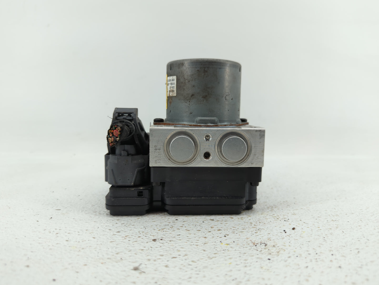 2016 Kia Soul ABS Pump Control Module Replacement P/N:58900-B2720 58920-B2720 Fits OEM Used Auto Parts - Oemusedautoparts1.c