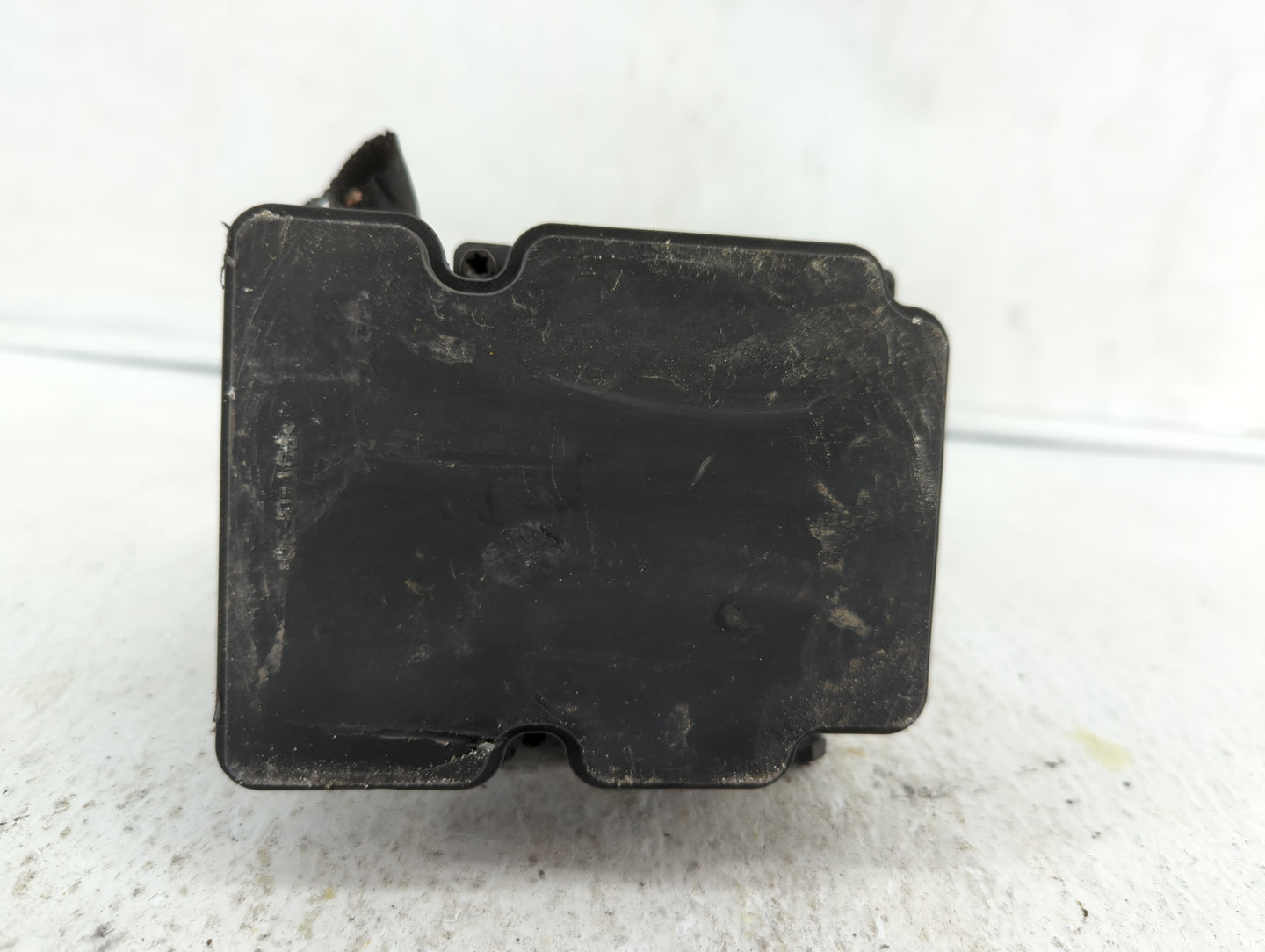 2016 Kia Soul ABS Pump Control Module Replacement P/N:58900-B2720 58920-B2720 Fits OEM Used Auto Parts - Oemusedautoparts1.c