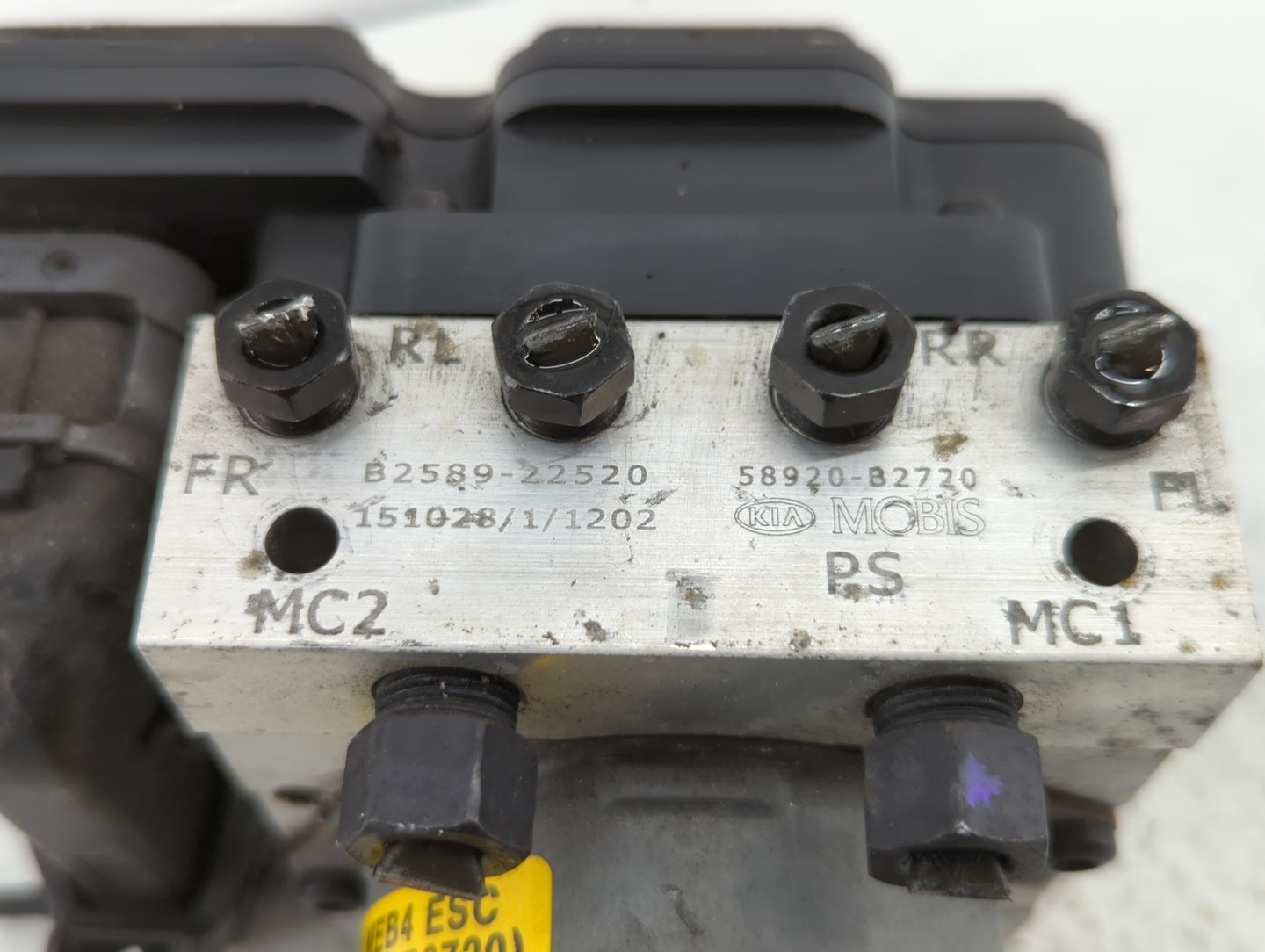 2016 Kia Soul ABS Pump Control Module Replacement P/N:58900-B2720 58920-B2720 Fits OEM Used Auto Parts - Oemusedautoparts1.c