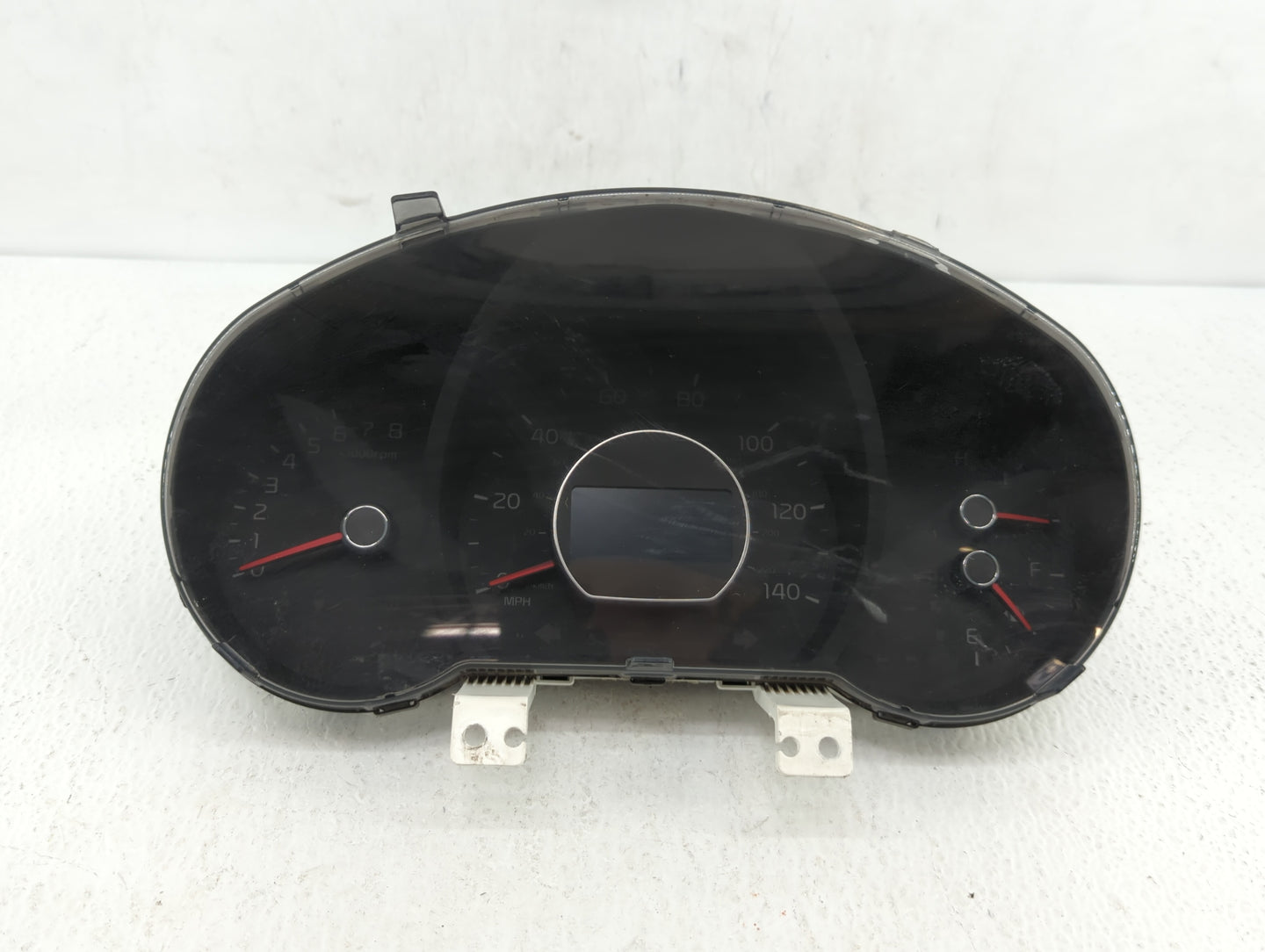 2016 Kia Soul Instrument Cluster Speedometer Gauges P/N:94006-B2600 Fits OEM Used Auto Parts - Oemusedautoparts1.com