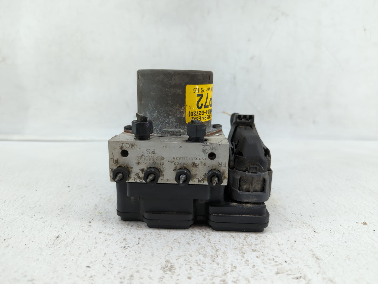 2016 Kia Soul ABS Pump Control Module Replacement P/N:B2589-22520 58900-B2720, 58920-B2720 Fits OEM Used Auto Parts - Oemuse