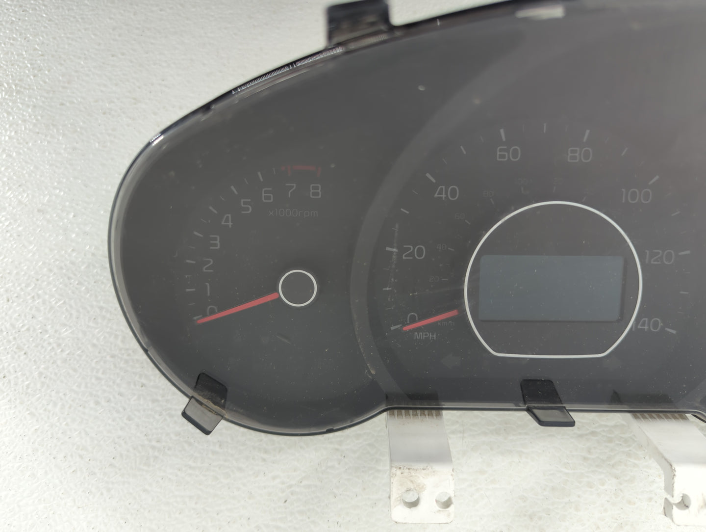2016 Kia Soul Instrument Cluster Speedometer Gauges P/N:94006-B2630 Fits OEM Used Auto Parts - Oemusedautoparts1.com