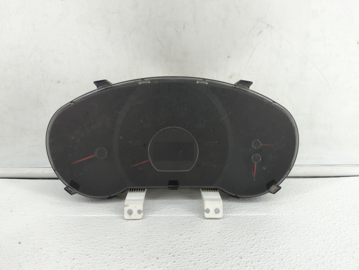 2016 Kia Soul Instrument Cluster Speedometer Gauges P/N:94006-B2600 Fits OEM Used Auto Parts - Oemusedautoparts1.com