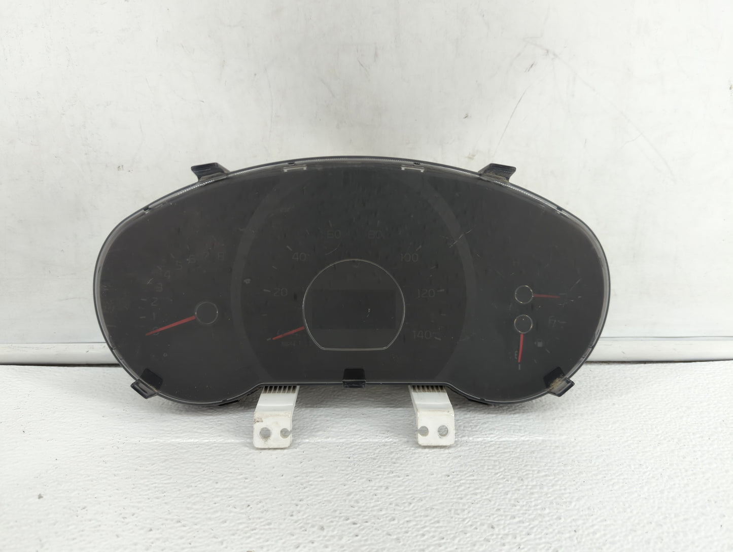 2016 Kia Soul Instrument Cluster Speedometer Gauges P/N:94006-B2600 Fits OEM Used Auto Parts - Oemusedautoparts1.com