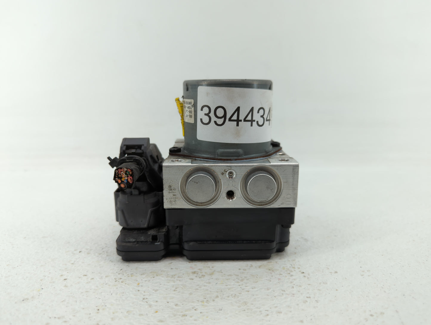 2016 Kia Soul ABS Pump Control Module Replacement P/N:B2589-22520 58900-B2720, 58920-B2720 Fits OEM Used Auto Parts - Oemuse