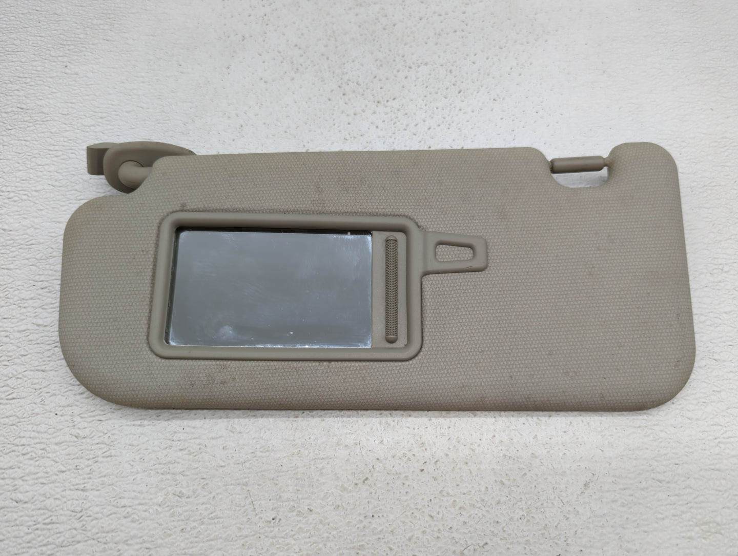 2015-2019 Kia Soul Sun Visor Shade Replacement Driver Left Mirror Fits Fits 2015 2016 2017 2018 2019 OEM Used Auto Parts - O