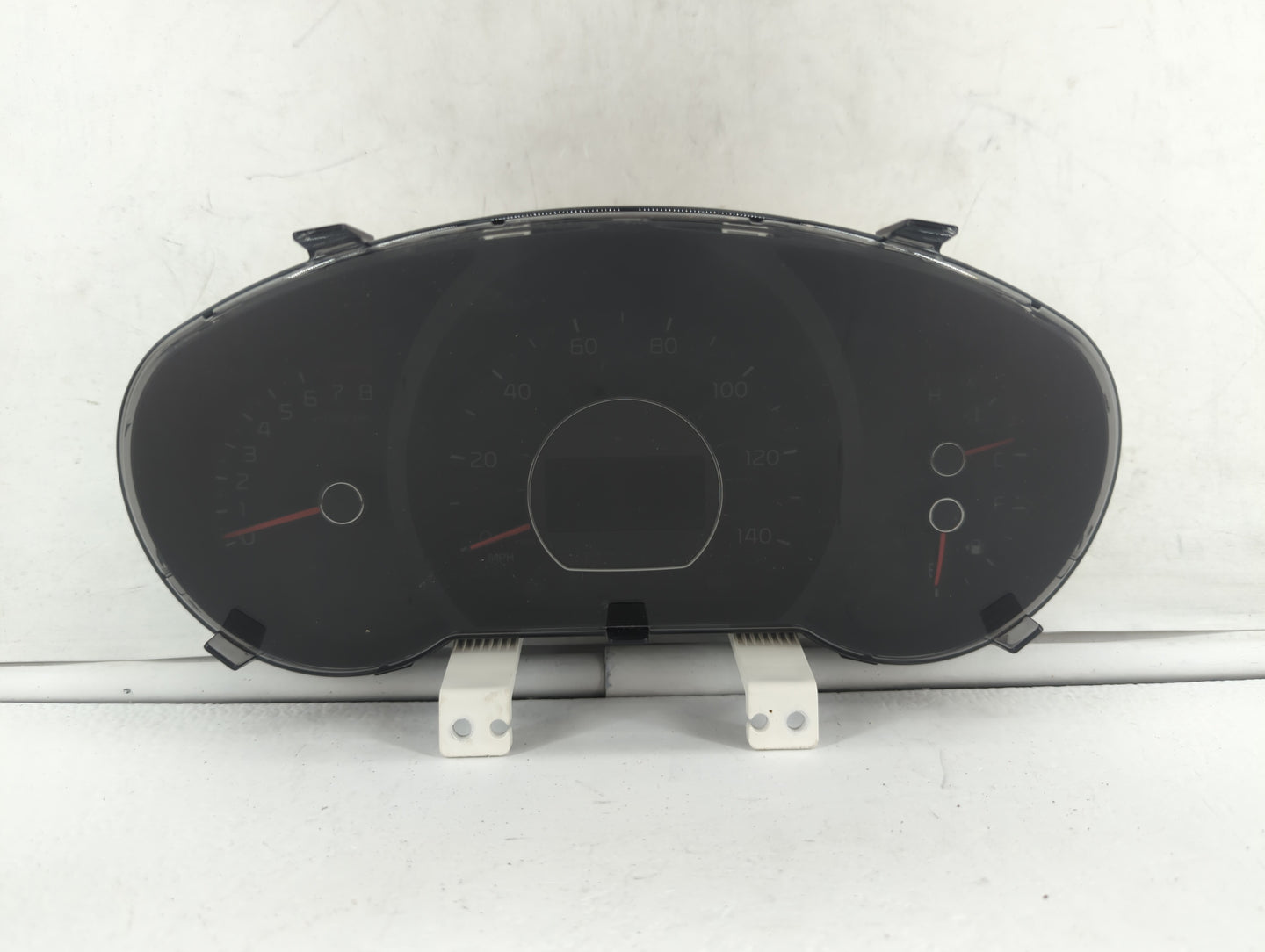 2016 Kia Soul Instrument Cluster Speedometer Gauges P/N:94006-B2600 Fits OEM Used Auto Parts - Oemusedautoparts1.com