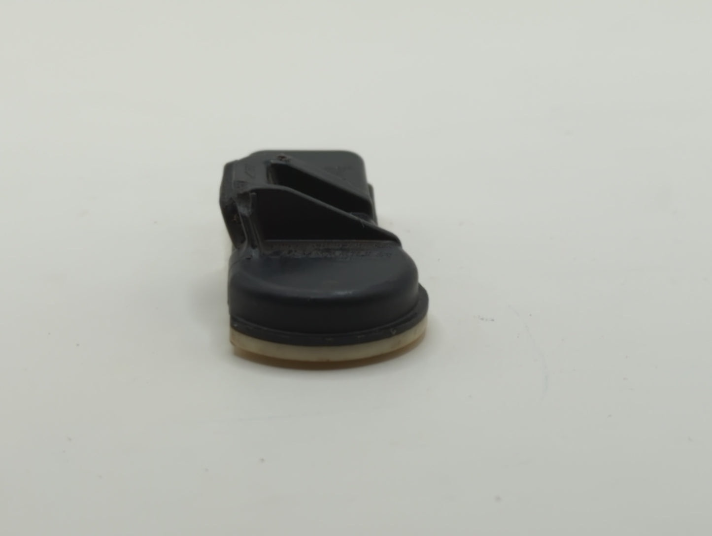 2016 Kia Soul Tire Pressure Monitoring System Sensor Tpms - Oemusedautoparts1.com