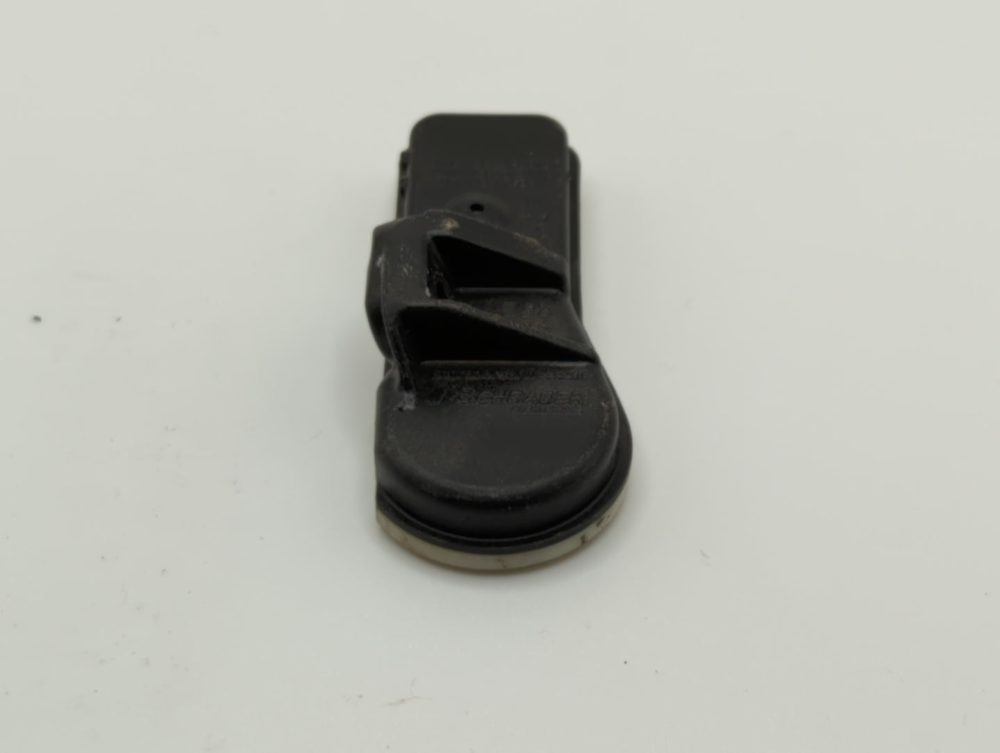 2016 Kia Soul Tire Pressure Monitoring System Sensor Tpms - Oemusedautoparts1.com