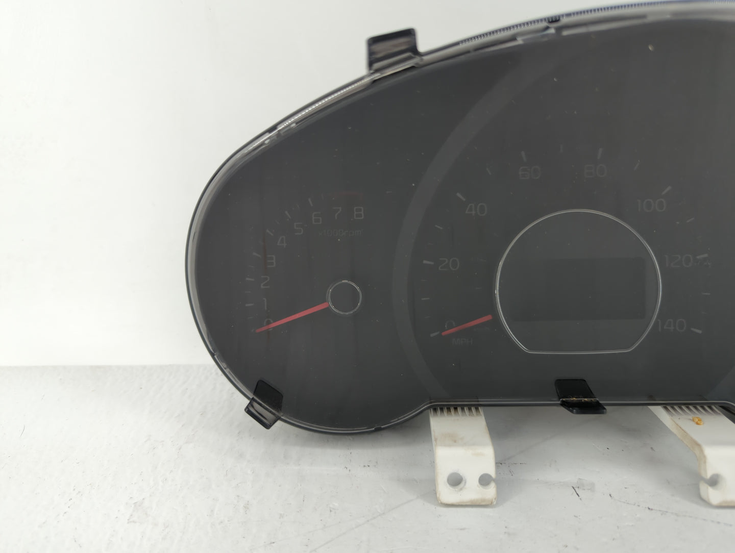 2016 Kia Soul Instrument Cluster Speedometer Gauges P/N:94006-B2600 Fits OEM Used Auto Parts - Oemusedautoparts1.com