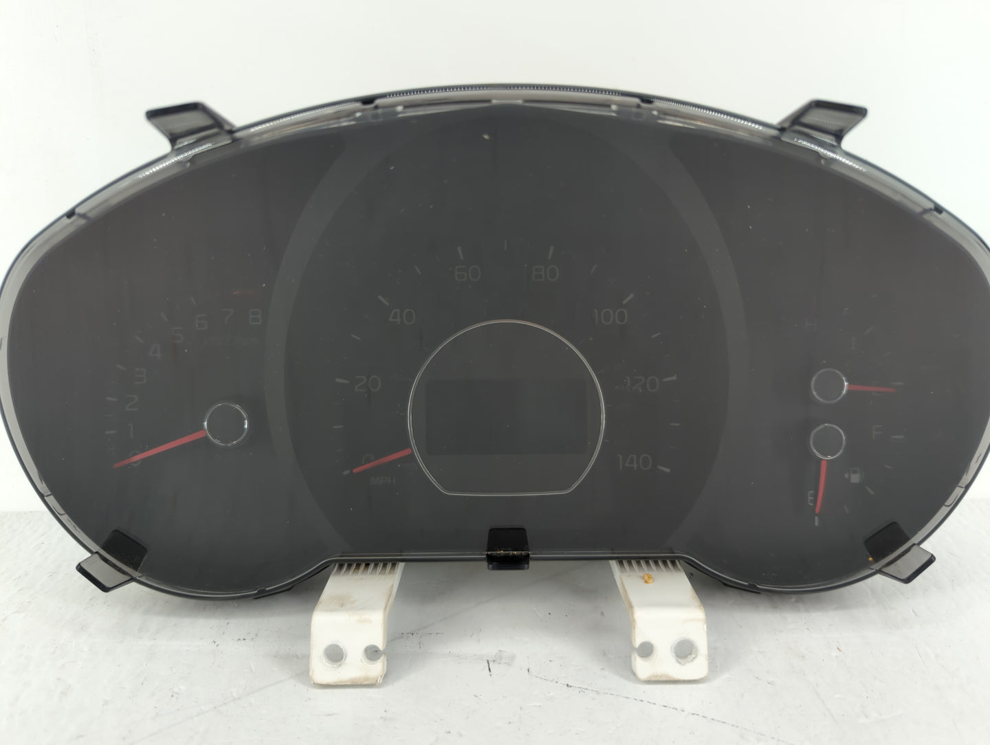 2016 Kia Soul Instrument Cluster Speedometer Gauges P/N:94006-B2600 Fits OEM Used Auto Parts - Oemusedautoparts1.com