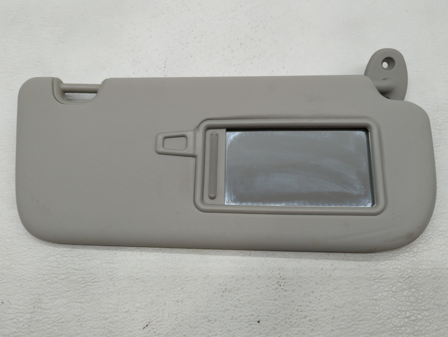 2014-2019 Kia Soul Sun Visor Shade Replacement Passenger Right Mirror Fits Fits 2014 2015 2016 2017 2018 2019 OEM Used Auto 