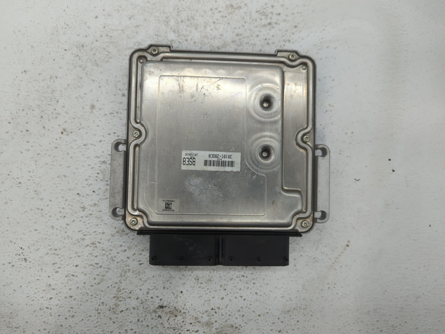 2016 Kia Soul PCM Engine Control Computer ECU ECM PCU OEM P/N:39110-2BSG3 39110-2BSE8 Fits OEM Used Auto Parts - Oemusedauto