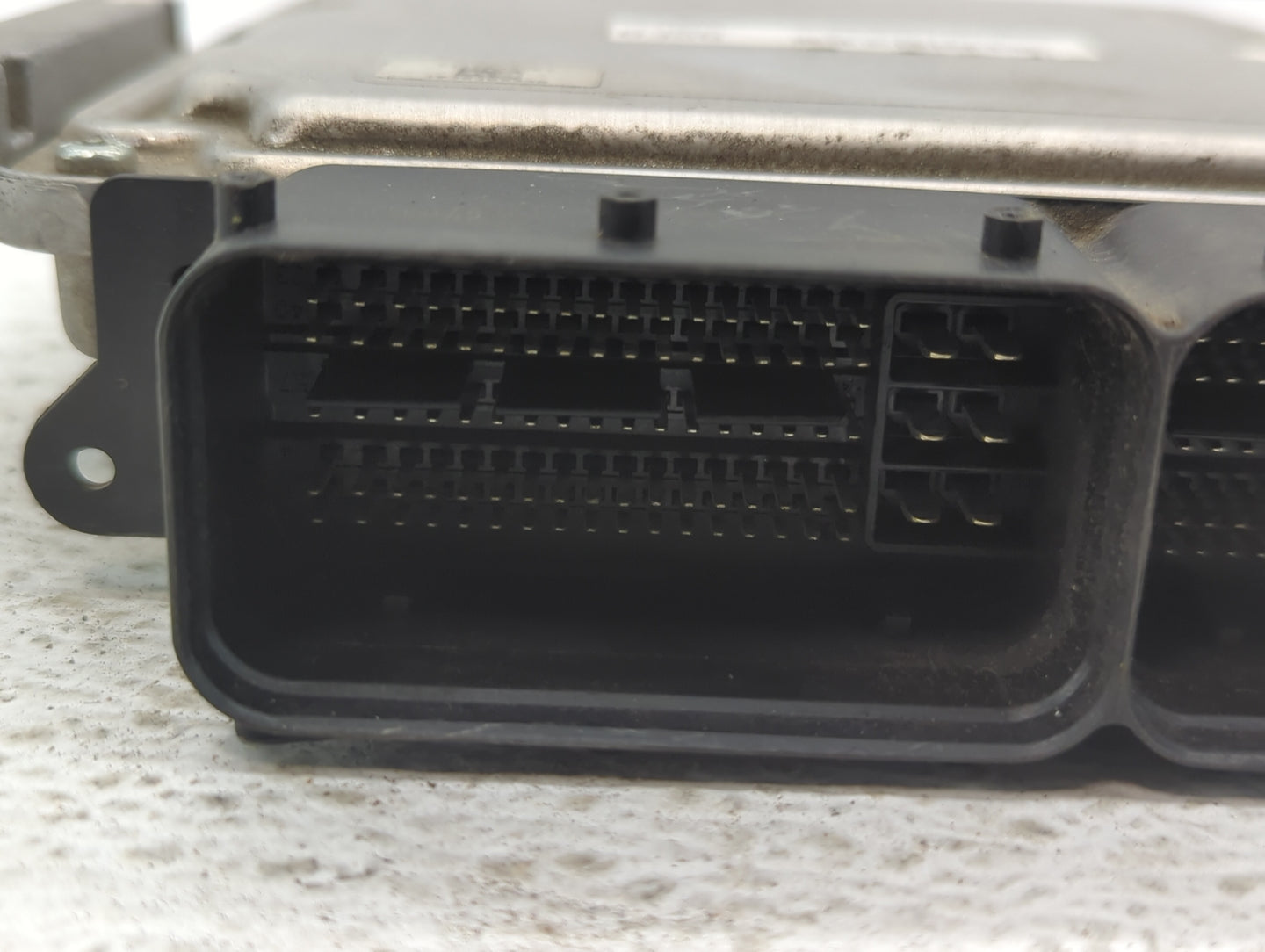 2016 Kia Soul PCM Engine Control Computer ECU ECM PCU OEM P/N:39110-2BSG3 39110-2BSE8 Fits OEM Used Auto Parts - Oemusedauto