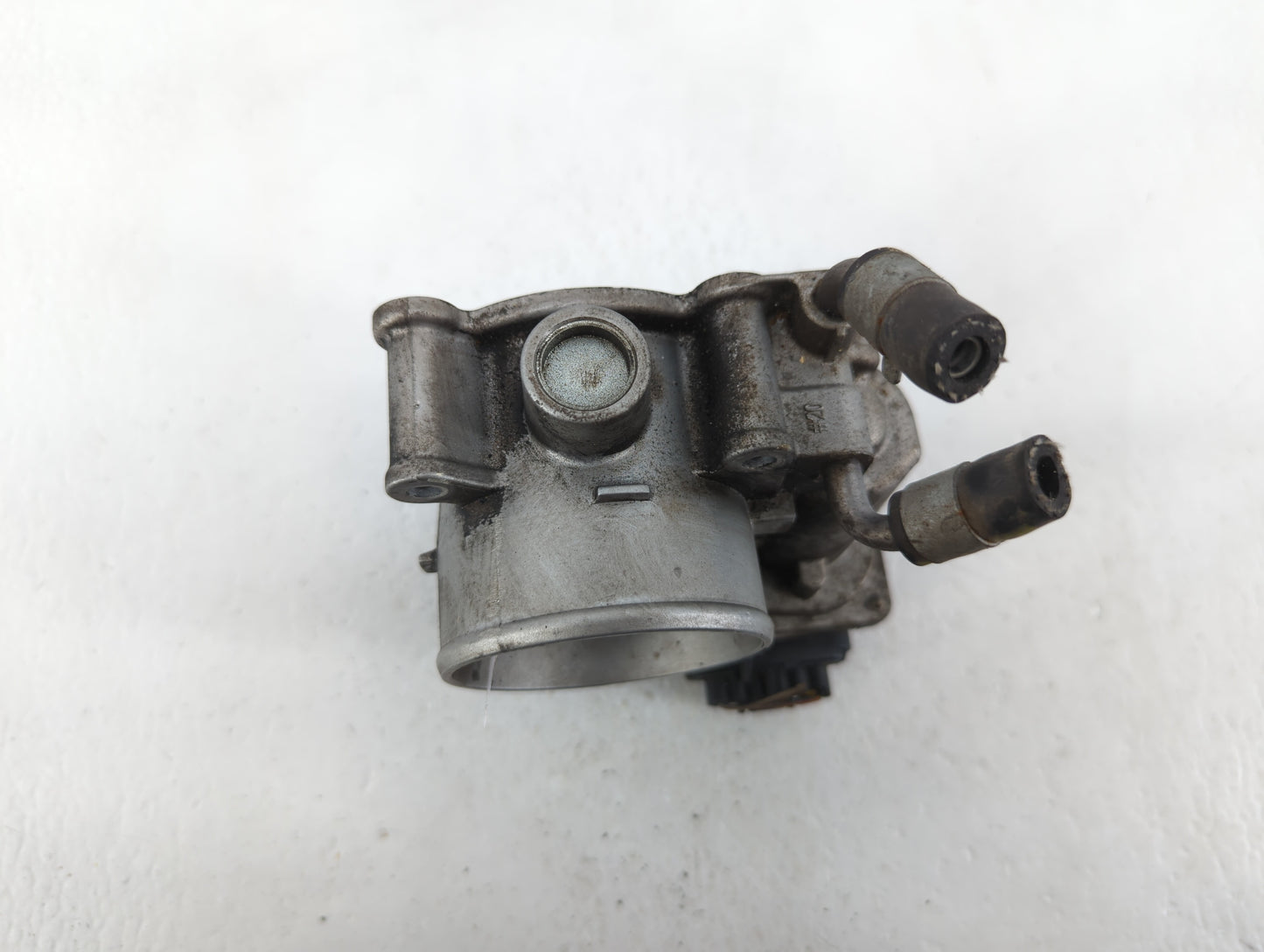 2014-2019 Kia Soul Throttle Body P/N:35100-2E000 35100-2E710 Fits Fits 2011 2012 2013 2014 2015 2016 2017 2018 2019 2020 202