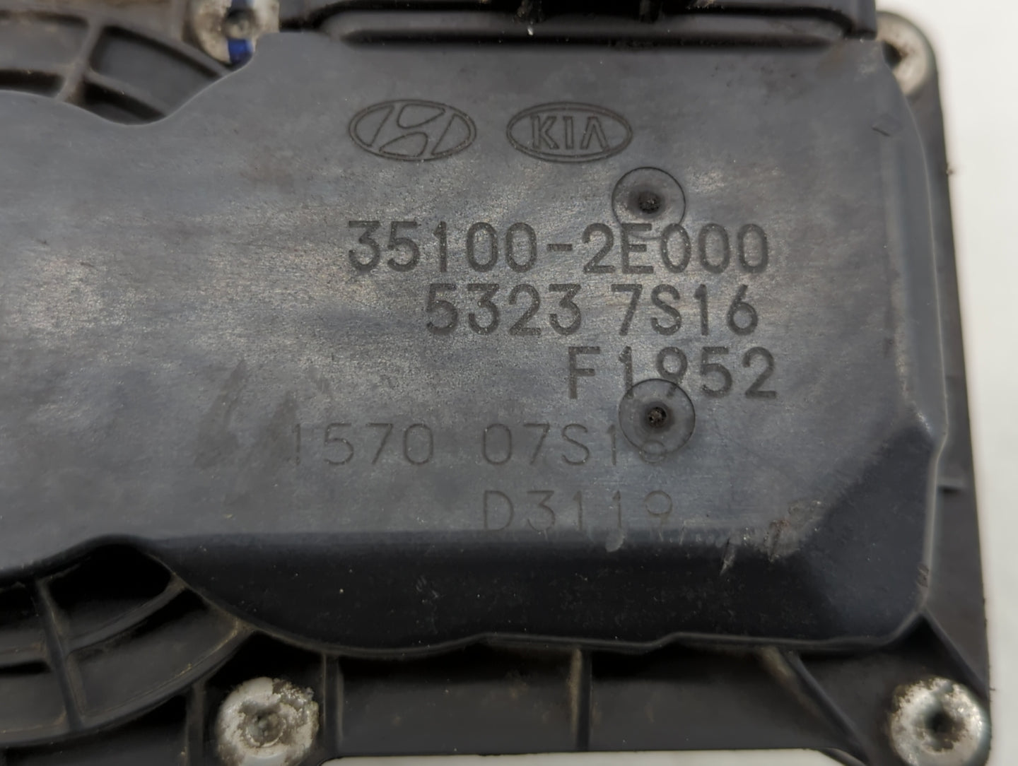 2014-2019 Kia Soul Throttle Body P/N:35100-2E000 35100-2E710 Fits Fits 2011 2012 2013 2014 2015 2016 2017 2018 2019 2020 202